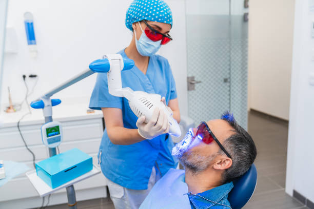 Best Weekend Emergency Dentist in Somerton, AZ